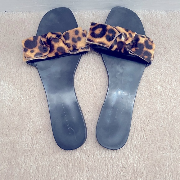 Leopard Bow black flats